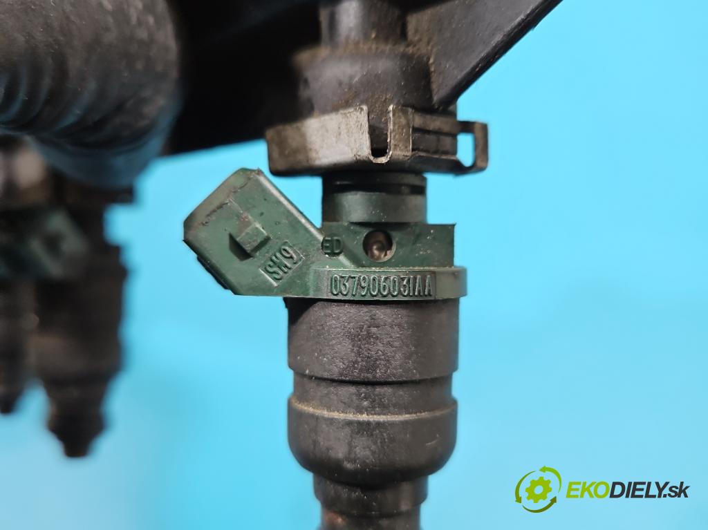 Seat Leon I 1999-2005 1.6 SR 101 HP manual 74 kW 1595 cm3 5- vstrek 037906031AA (Vstrekovač paliva)