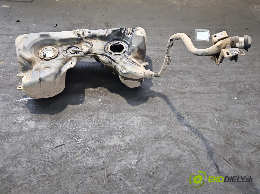 Vw Tiguan I 2007-2016 2.0d 140 HP manual 103 kW 1968 cm3 5- Nádrž: palivo 5N0201085K (Palivová nádrž)