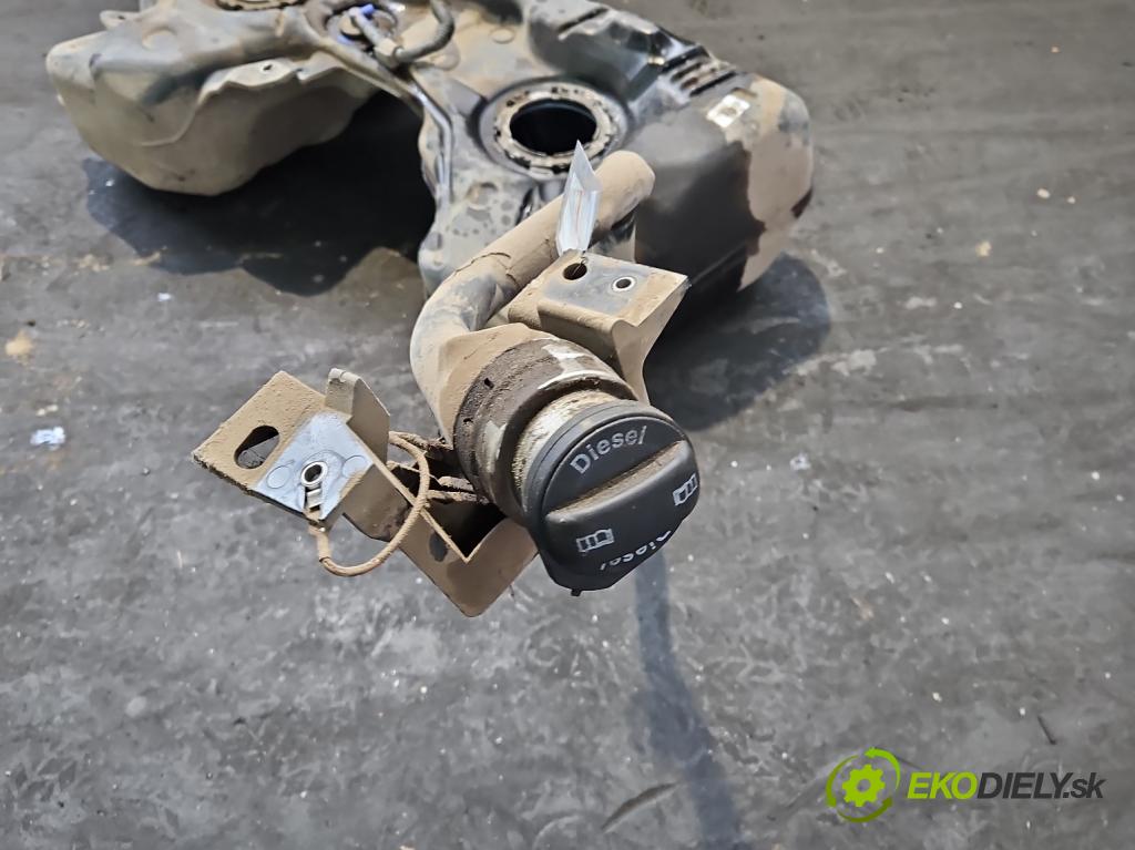 Vw Tiguan I 2007-2016 2.0d 140 HP manual 103 kW 1968 cm3 5- Nádrž: palivo 5N0201085K (Palivová nádrž)