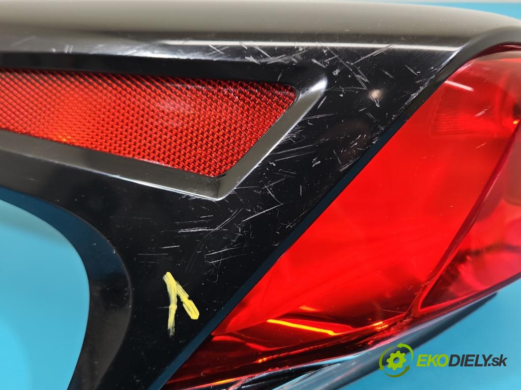 Lexus NX I 2014-2021 2.0 T 238hp automatic 175 kW 1998 cm3 5- světlo zadní levé (Klika dveří ostatní)