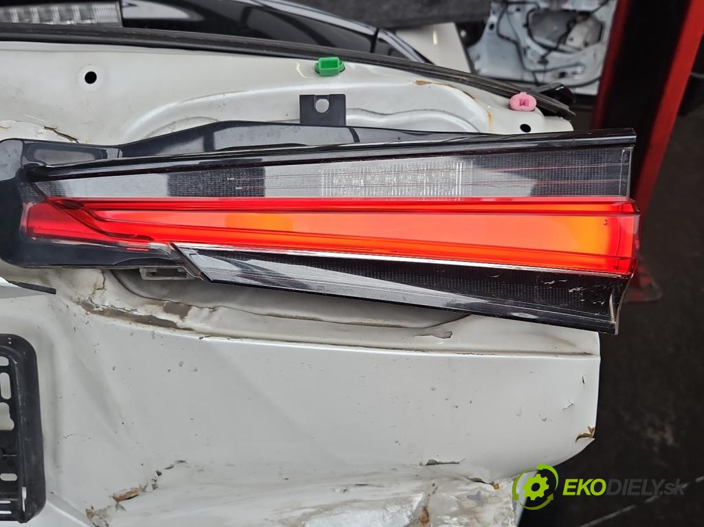 Lexus NX I 2014-2021 2.0 T 238hp automatic 175 kW 1998 cm3 5- světlo zadní pravé W4052 (Klika dveří ostatní)