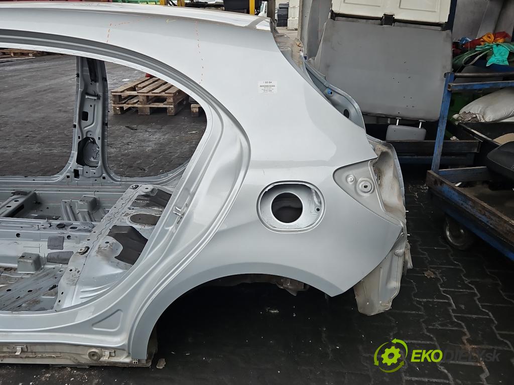 Mercedes A W176 2012-2018 1.5 CDI (607951) 109 hp manual 80 kW 1461 cm3 5- blatnik zadní levý 