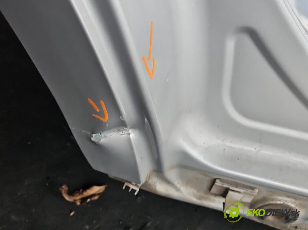 Mercedes A W176 2012-2018 1.5 CDI (607951) 109 hp manual 80 kW 1461 cm3 5- blatnik zadní pravý