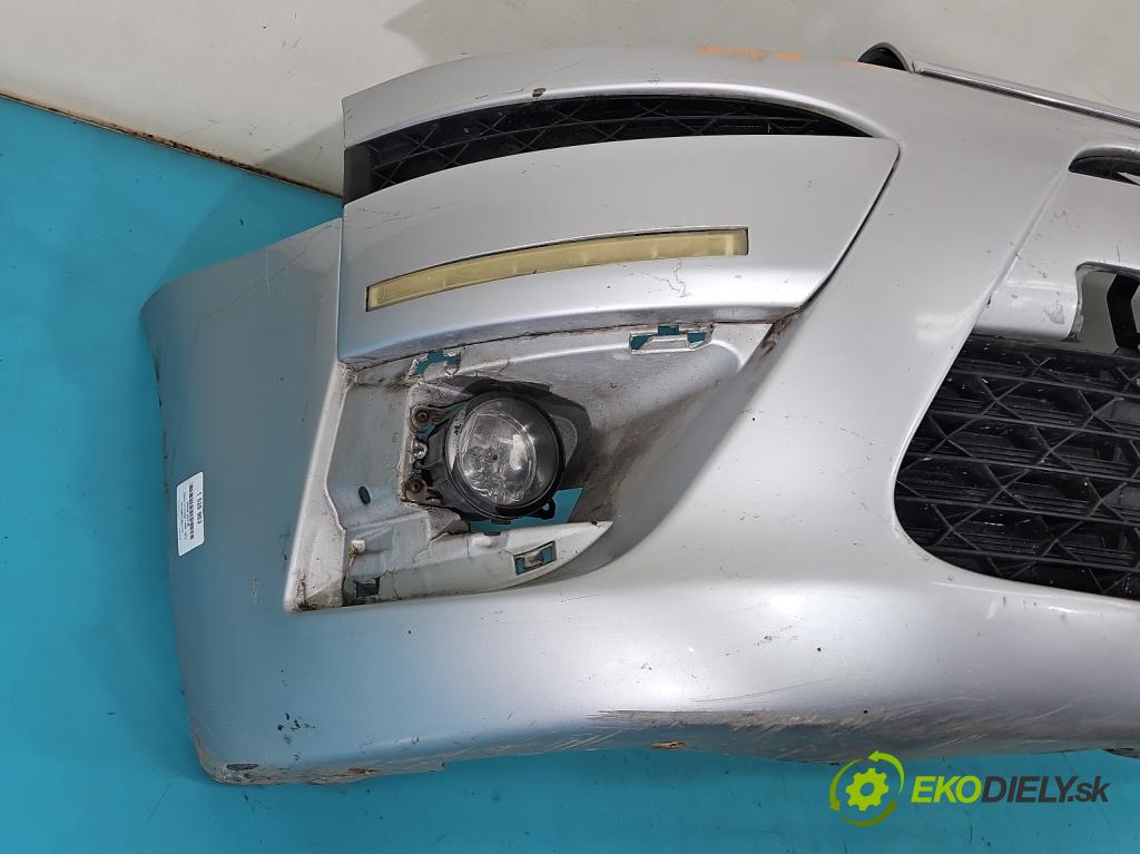 Citroen C4 Picasso I 2006-2013 1.8 16V 125 hp manual 92 kW 1749 cm3 5- nárazník přední  (Klika dveří ostatní)