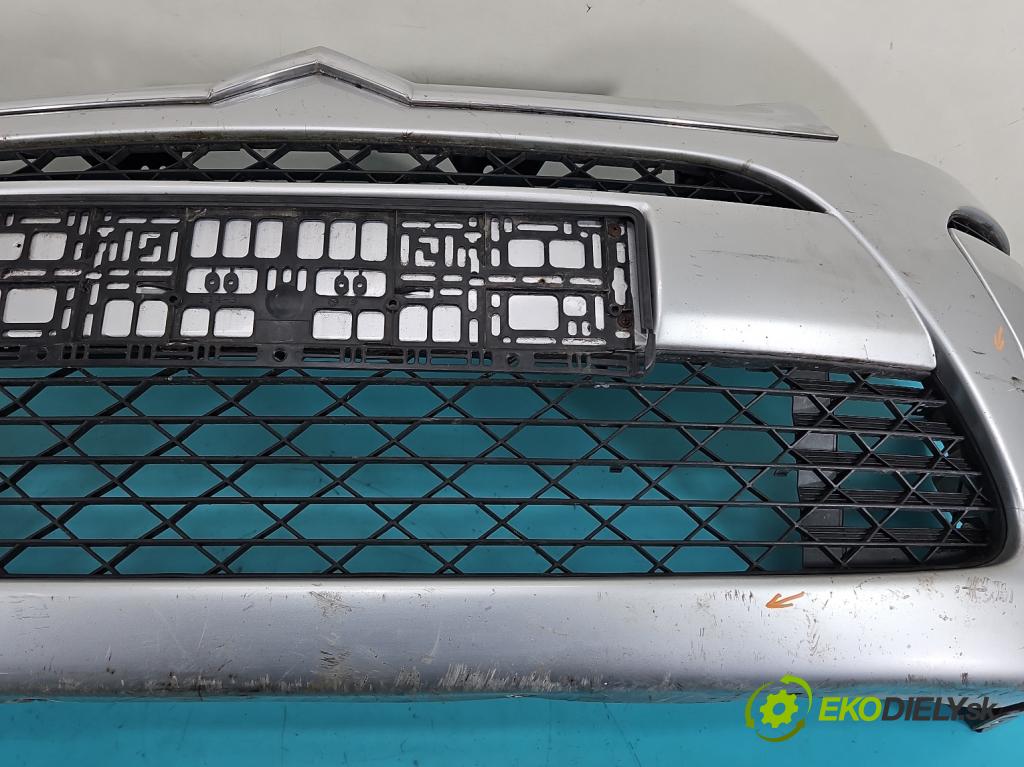 Citroen C4 Picasso I 2006-2013 1.8 16V 125 hp manual 92 kW 1749 cm3 5- nárazník přední  (Klika dveří ostatní)