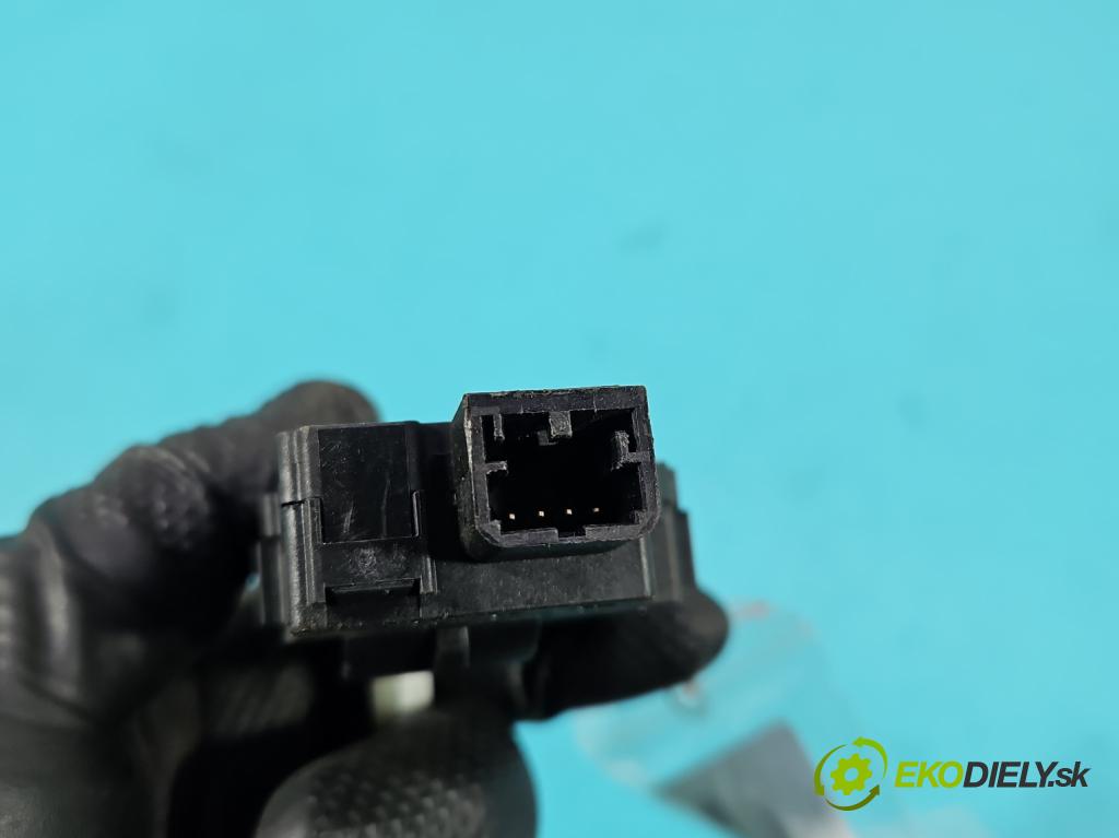 Citroen C4 Picasso I 2006-2013 1.8 16V 125 HP manual 92 kW 1749 cm3 5- motor: kúrenia A21200600