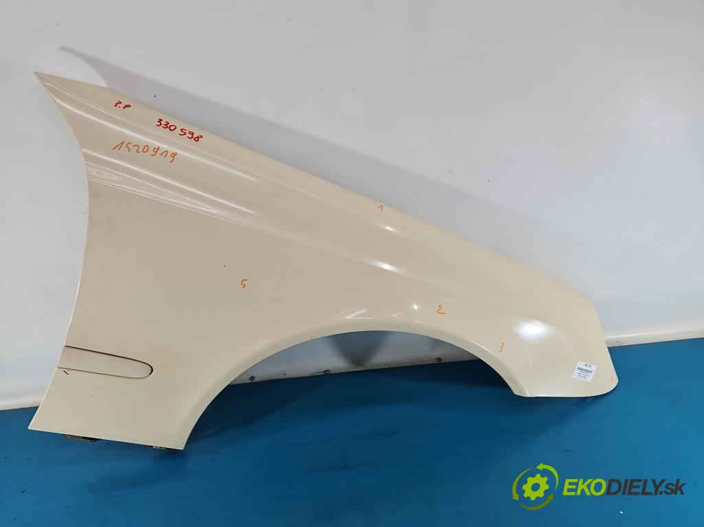 Mercedes E W211 2002-2009 2.2 cdi 136hp automatic 100 kW 2148 cm3 5- blatnik přední pravý  (Klika dveří ostatní)