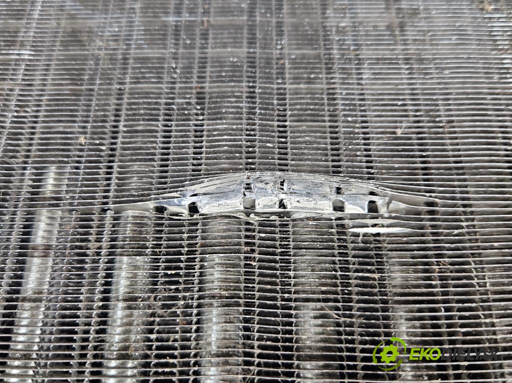 Citroen C4 Picasso I 2006-2013 1.8 16V 125 HP manual 92 kW 1749 cm3 5- chladič voda: 8MK376901 (Chladič vody)