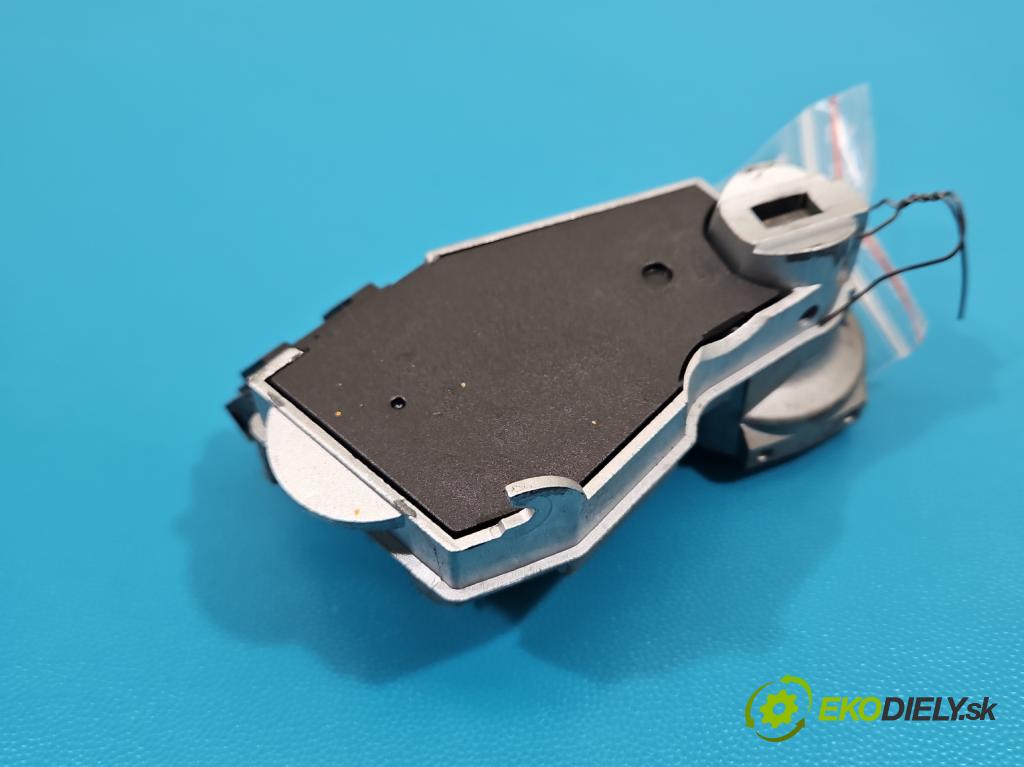 Mercedes E W211 2002-2009 2.2 cdi 136hp automatic 100 kW 2148 cm3 5- Blokada: řízení: A0355457732 (Řízení ostatní)