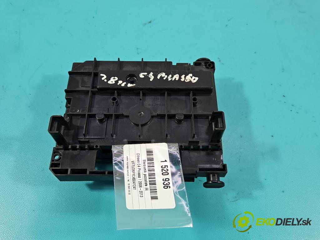 Citroen C4 Picasso I 2006-2013 1.8 16V 125 HP manual 92 kW 1749 cm3 5- riadiaca jednotka komfortu 9664705880