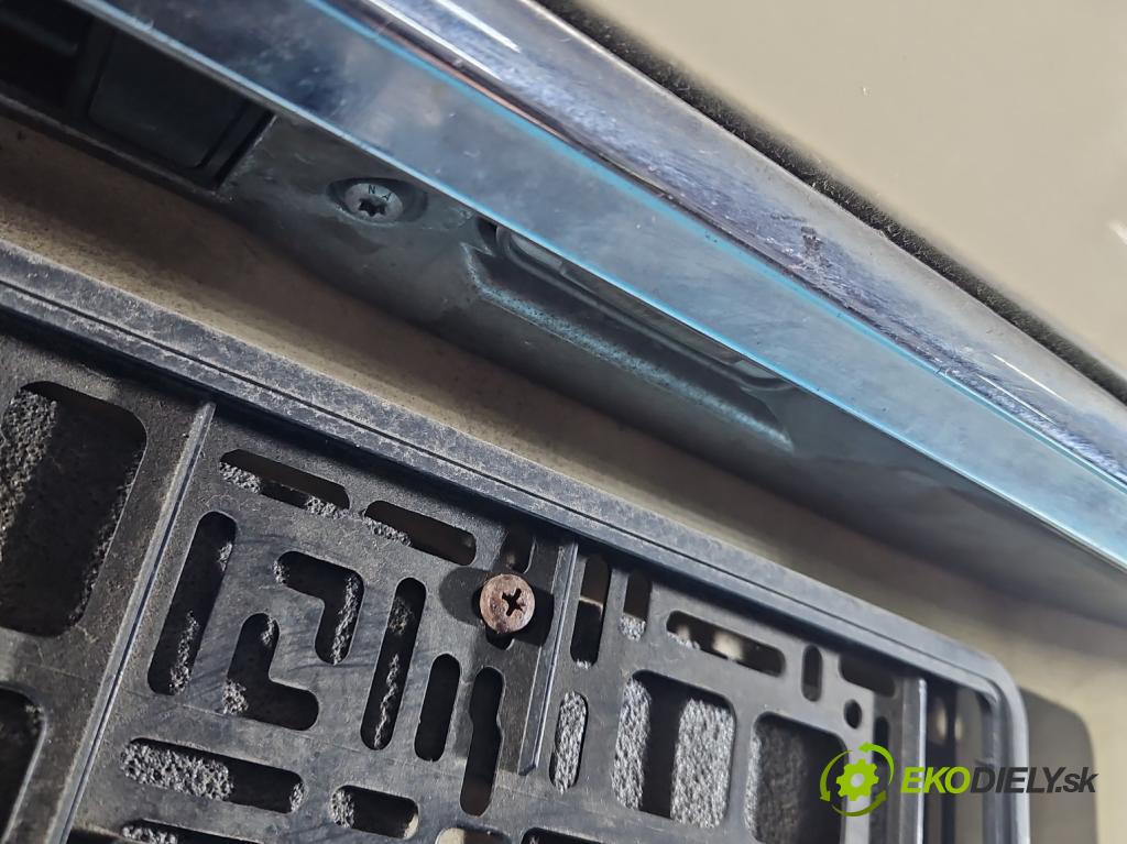 Mercedes E W211 2002-2009 2.2 cdi 136hp automatic 100 kW 2148 cm3 5- zadní kufrové dveře  (Zadní kapota (kufr))