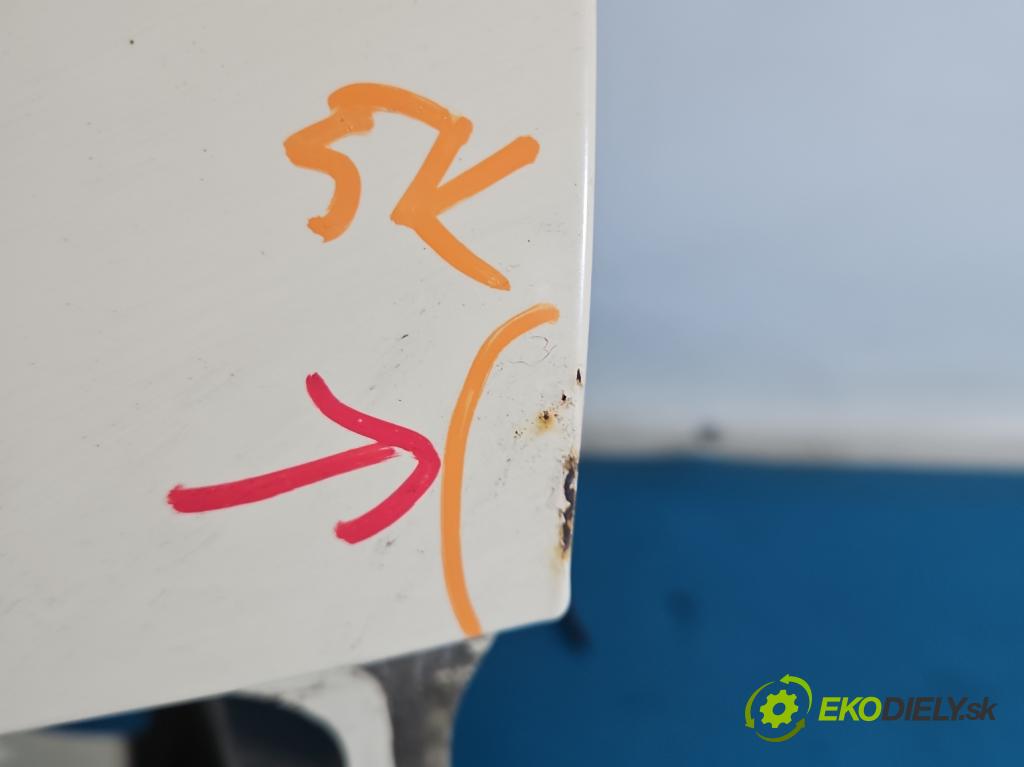 Mercedes E W211 2002-2009 2.2 cdi 136hp automatic 100 kW 2148 cm3 5- zadní kufrové dveře  (Zadní kapota (kufr))