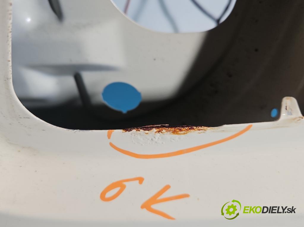 Mercedes E W211 2002-2009 2.2 cdi 136hp automatic 100 kW 2148 cm3 5- zadní kufrové dveře  (Zadní kapota (kufr))