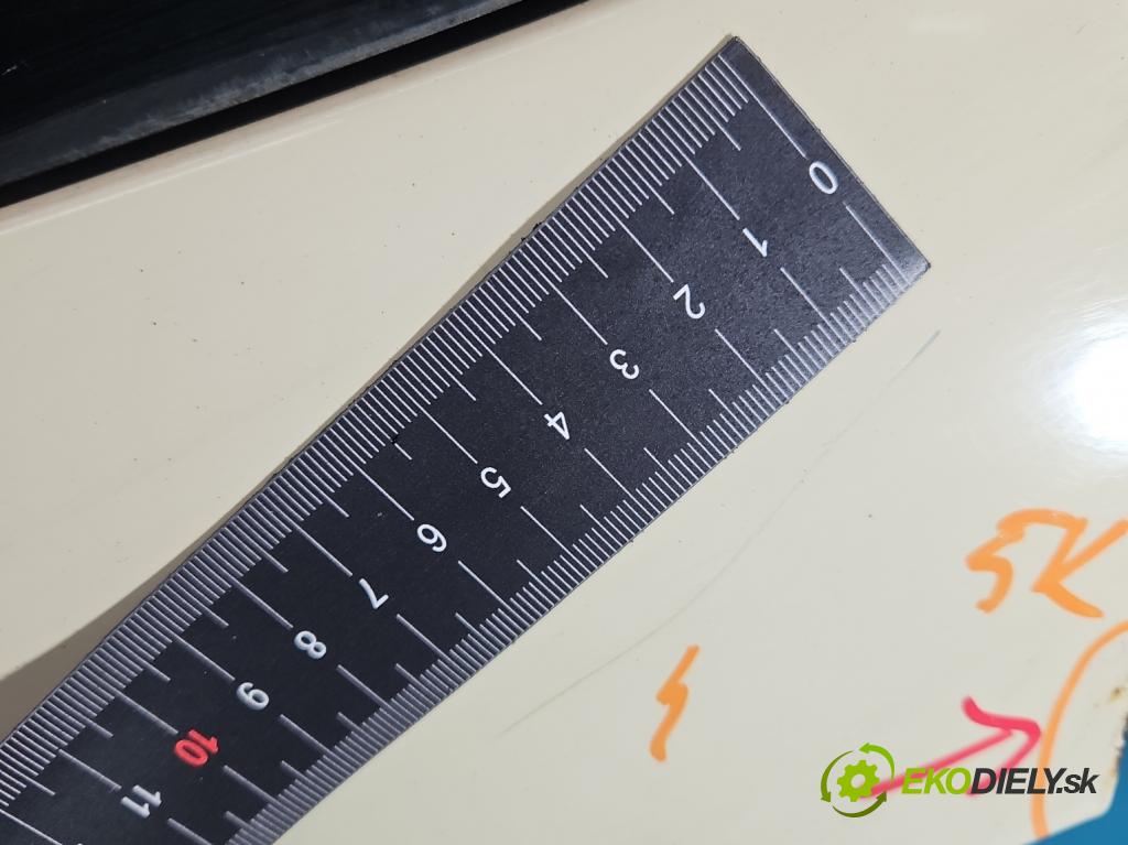 Mercedes E W211 2002-2009 2.2 cdi 136hp automatic 100 kW 2148 cm3 5- zadní kufrové dveře  (Zadní kapota (kufr))