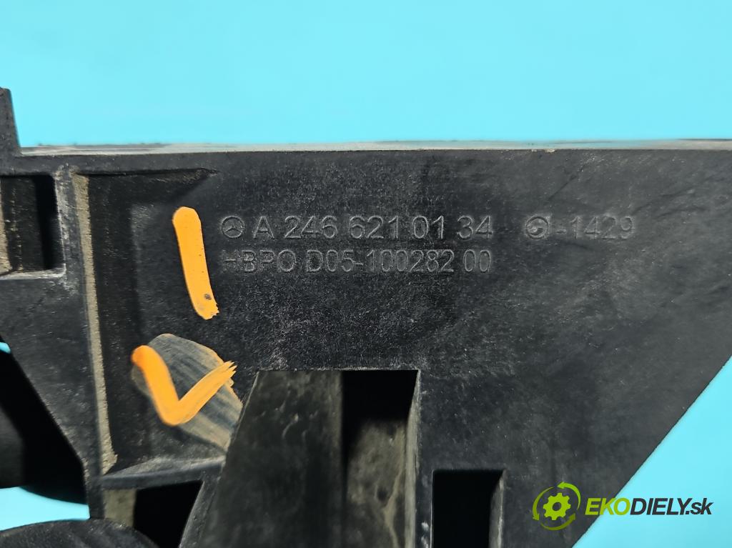 Mercedes A W176 2012-2018 1.5 CDI 109 HP manual 80 kW 1461 cm3 5- Boty: nárazník predné ľavý A2466210134