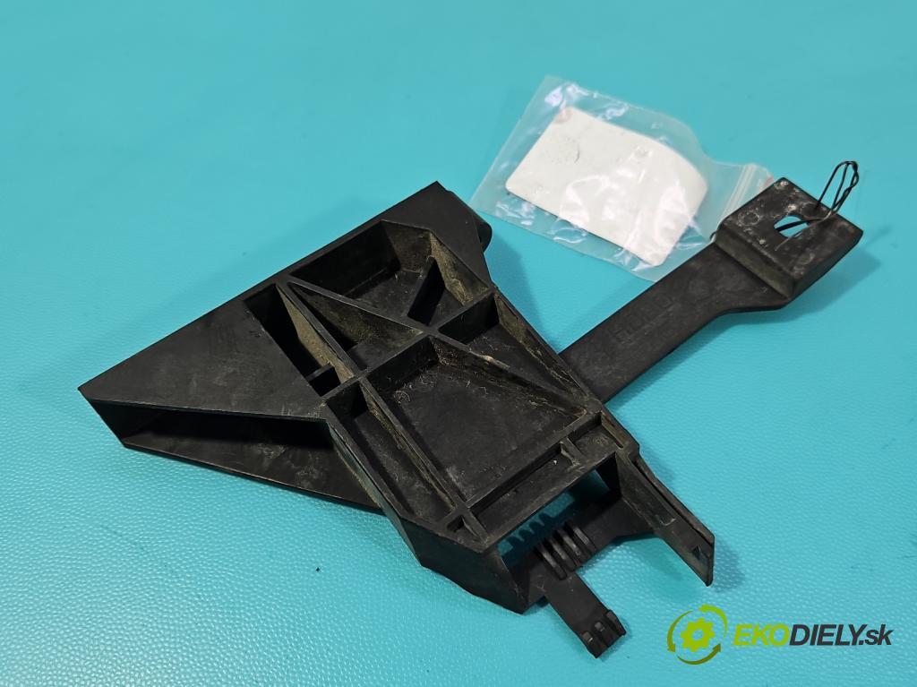 Mercedes A W176 2012-2018 1.5 CDI 109 HP manual 80 kW 1461 cm3 5- Boty: nárazník predné ľavý A2466210134