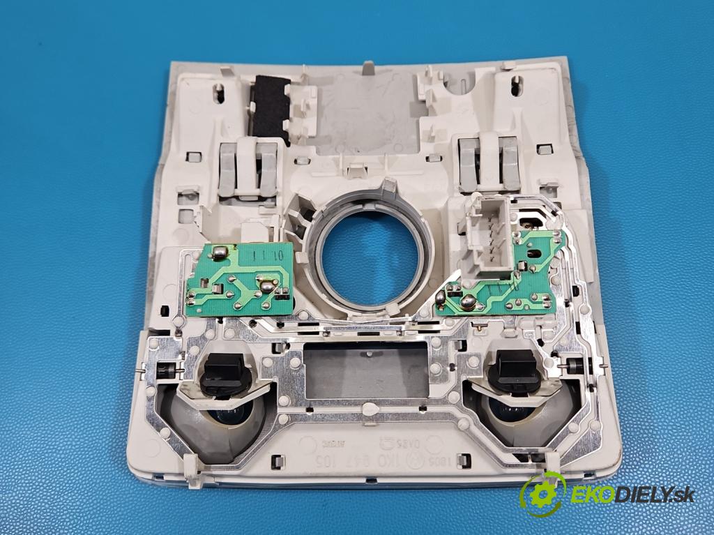 Vw Tiguan I 2007-2016 2.0d 140 HP manual 103 kW 1968 cm3 5- svetlo / reflektor interiéra 1K0947105