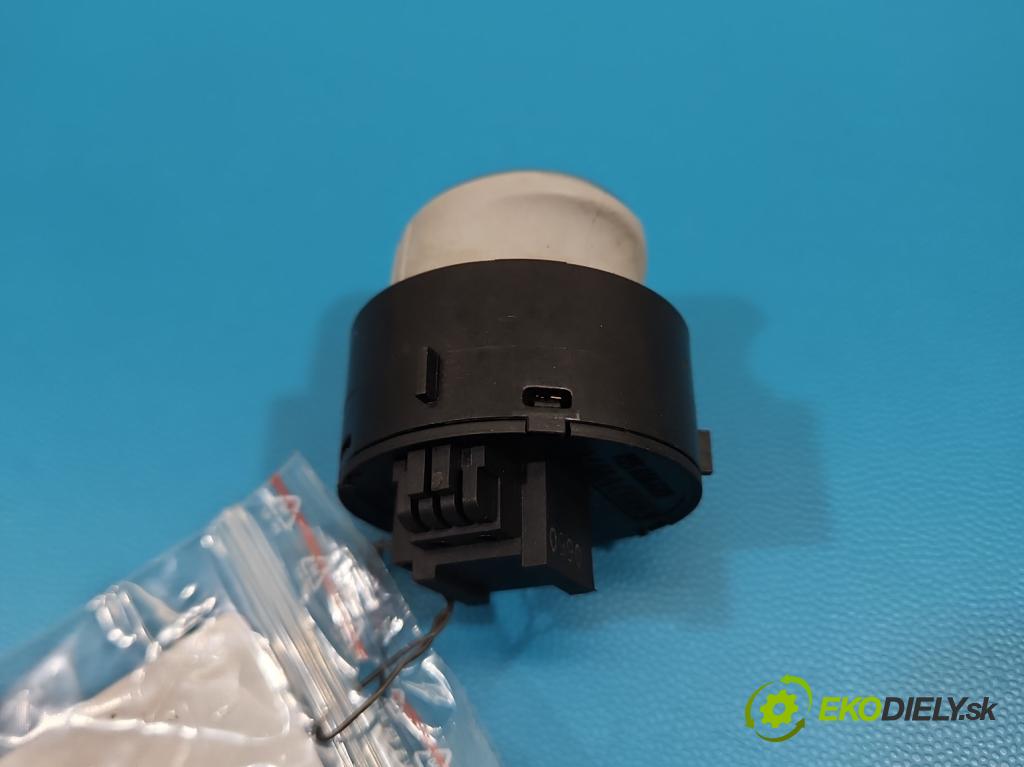 Vw Tiguan I 2007-2016 2.0d 140 HP manual 103 kW 1968 cm3 5- prepínač ostatné 1K9959561