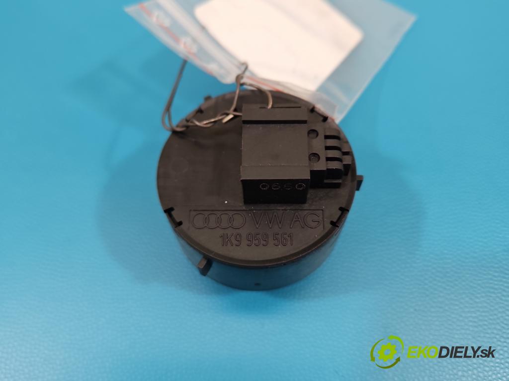 Vw Tiguan I 2007-2016 2.0d 140 HP manual 103 kW 1968 cm3 5- prepínač ostatné 1K9959561