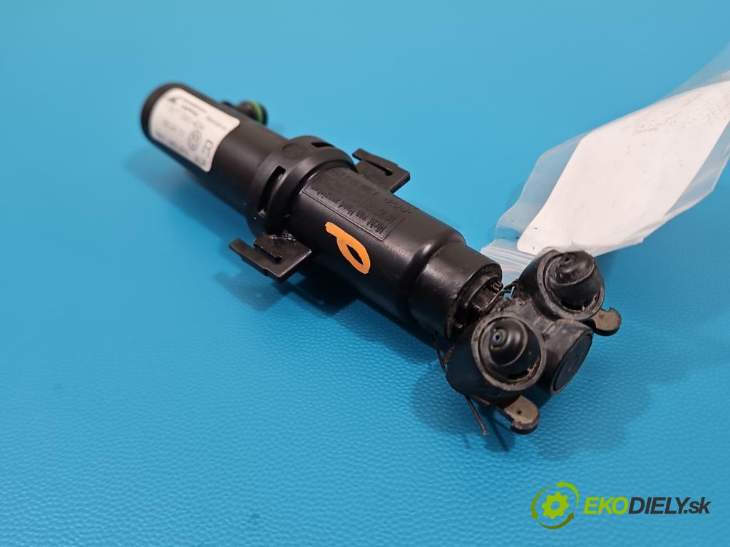 Vw Tiguan I 2007-2016 2.0d 140 HP manual 103 kW 1968 cm3 5- ostrekovač reflektor: pravý 5N0955978