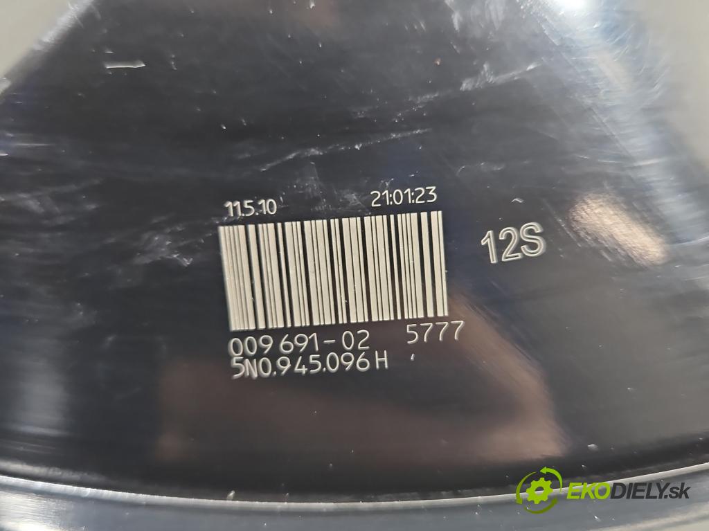 Vw Tiguan I 2007-2016 2.0d 140 hp manual 103 kW 1968 cm3 5- světlo zadní pravé 5N0945096H (Klika dveří ostatní)