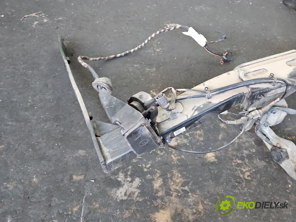 Vw Tiguan I 2007-2016 2.0d 140 hp manual 103 kW 1968 cm3 5- oko tažné 5N0803880J (Tažné zařízení)