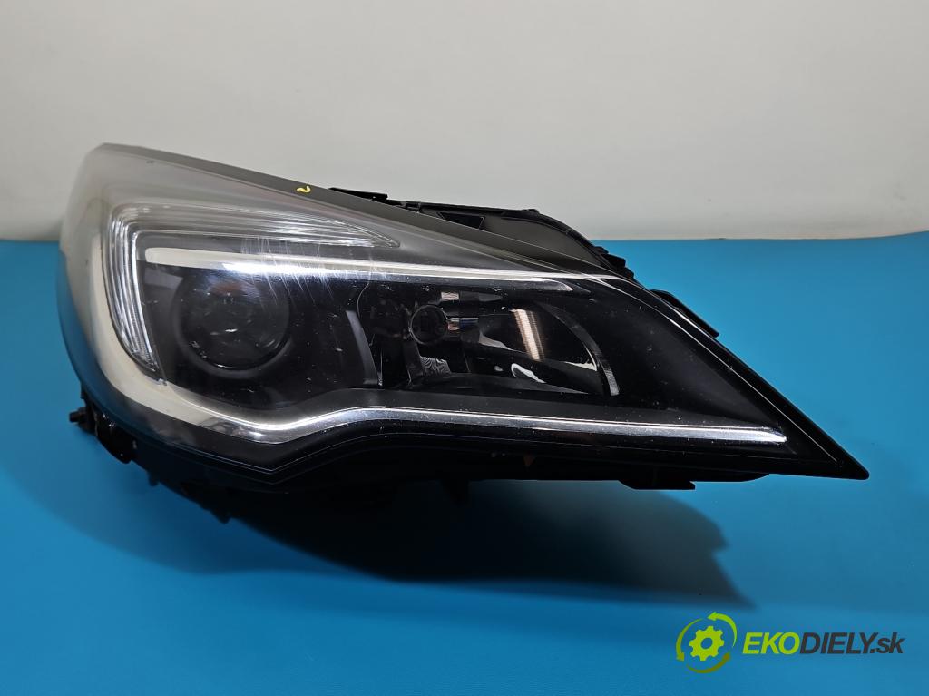 Opel Astra V  2015-2022 1.6 CDTI 110 HP manual 81 kW 1598 cm3 5- Reflektor: pravý 39077801 (Svetlo predné pravé)