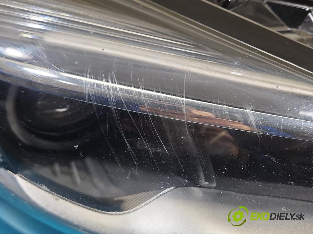 Opel Astra V  2015-2022 1.6 CDTI 110 HP manual 81 kW 1598 cm3 5- Reflektor: pravý 39077801 (Svetlo predné pravé)