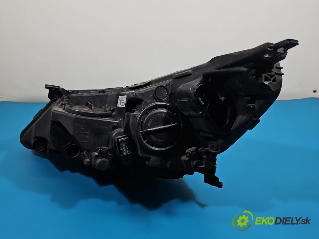 Opel Astra V  2015-2022 1.6 CDTI 110 HP manual 81 kW 1598 cm3 5- Reflektor: pravý 39077801 (Svetlo predné pravé)