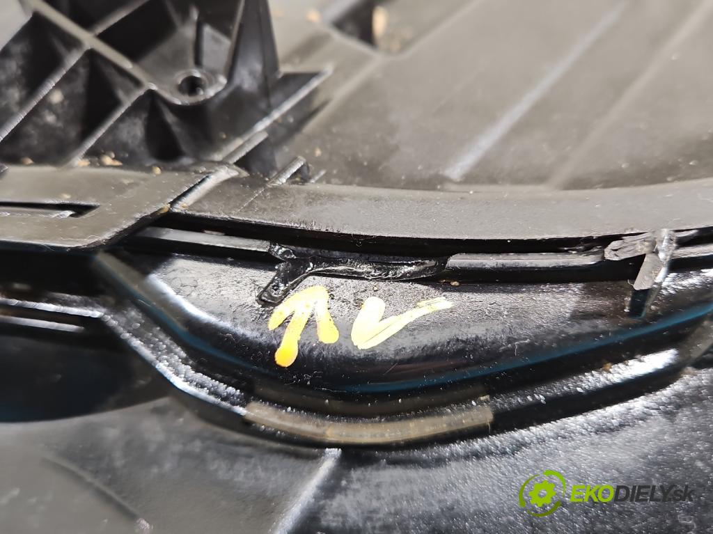 Opel Astra V  2015-2022 1.6 CDTI 110 HP manual 81 kW 1598 cm3 5- Reflektor: pravý 39077801 (Svetlo predné pravé)