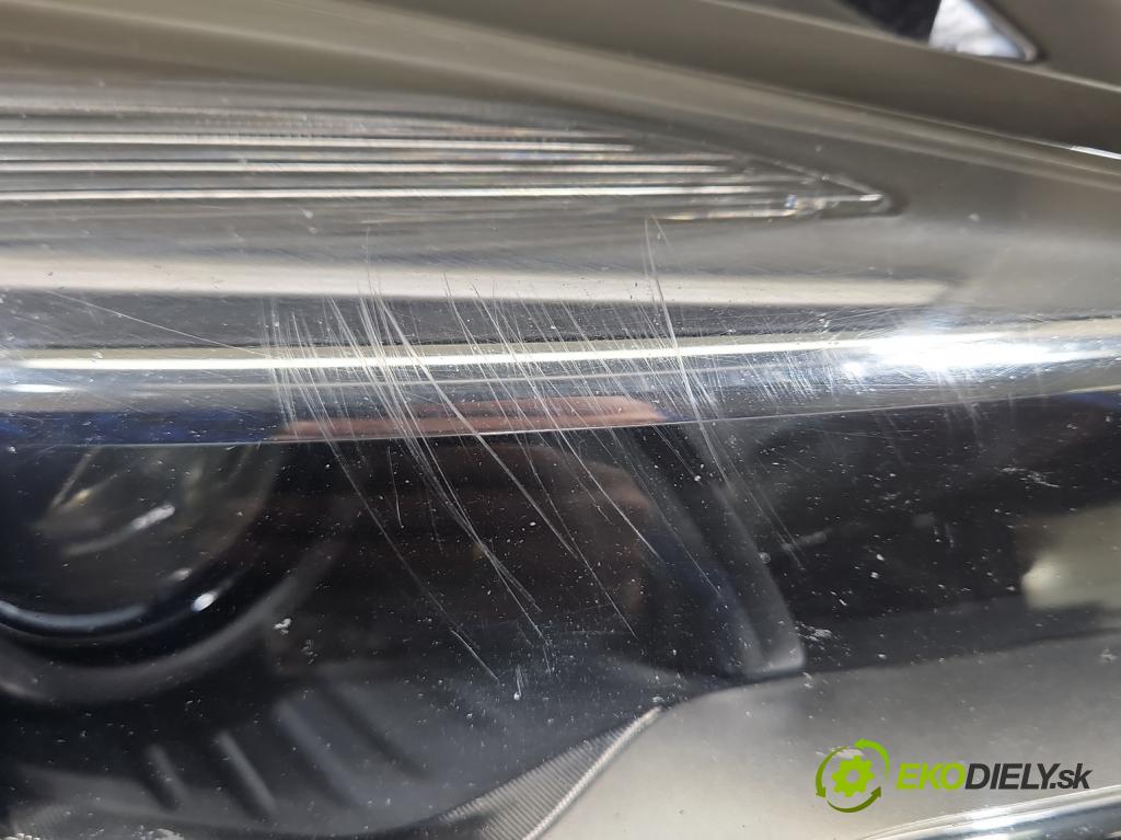 Opel Astra V  2015-2022 1.6 CDTI 110 HP manual 81 kW 1598 cm3 5- Reflektor: pravý 39077801 (Svetlo predné pravé)