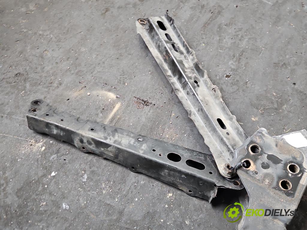 Toyota Auris I 2006-2013 1.6 VVTI 124hp manual 91 kW 1598 cm3 5- výstuha motora