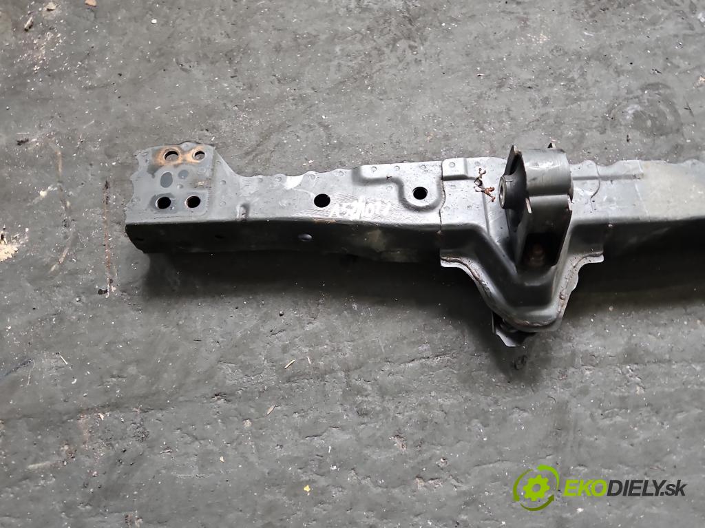 Toyota Auris I 2006-2013 1.6 VVTI 124hp manual 91 kW 1598 cm3 5- výstuha motora