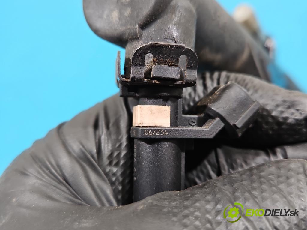 Citroen C4 Picasso I 2006-2013 1.8 16V 125 HP manual 92 kW 1749 cm3 5- vstrek  (Vstrekovač paliva)