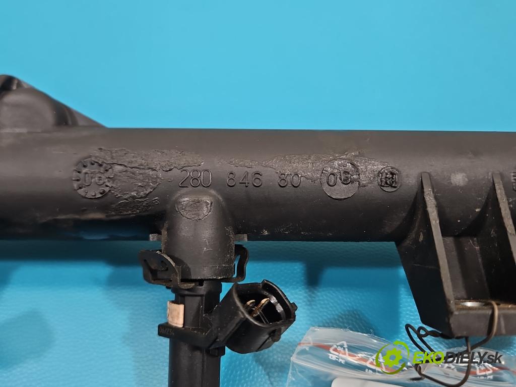 Citroen C4 Picasso I 2006-2013 1.8 16V 125 HP manual 92 kW 1749 cm3 5- vstrek  (Vstrekovač paliva)