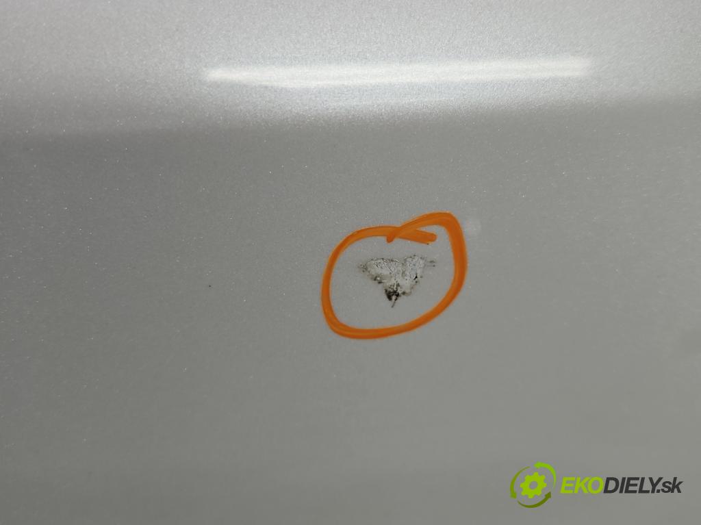 Lexus NX I 2014-2021 2.0 T 238HP automatic 175 kW 1998 cm3 5- dvere predné pravé  (Kľučka dverí ostatné)