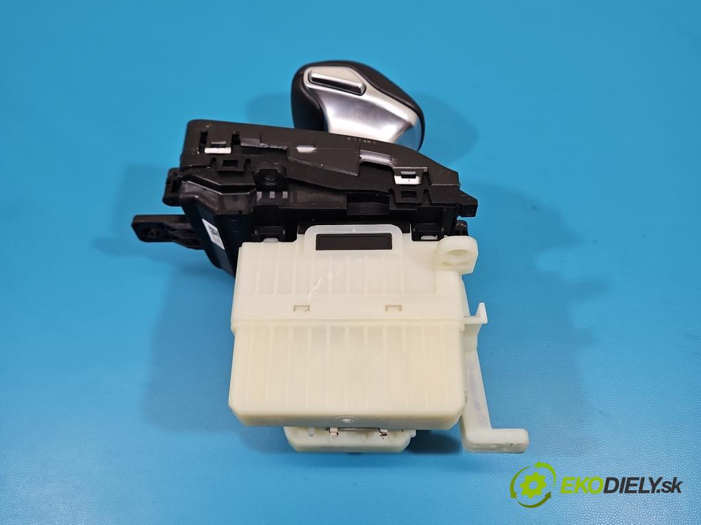 Kia Stinger 2017-2023 2.0 T-GDI: 256KM automatic 188 kW 1998 cm3 5- Páka: Změny: stupeň,rýchlosť 467W0-J5200 (Rýchlostná páka (kulisa))