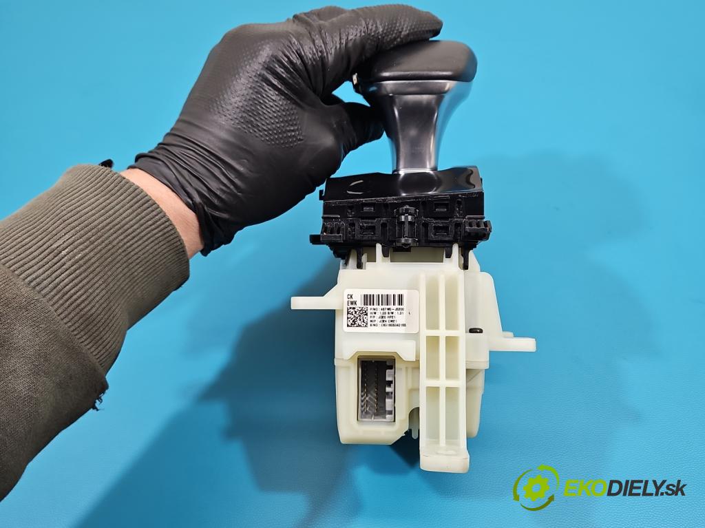 Kia Stinger 2017-2023 2.0 T-GDI: 256KM automatic 188 kW 1998 cm3 5- Páka: Změny: stupeň,rýchlosť 467W0-J5200 (Rýchlostná páka (kulisa))