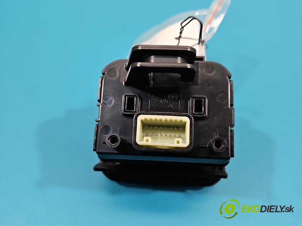 Kia Stinger 2017-2023 2.0 T-GDI: 256KM automatic 188 kW 1998 cm3 5- prepínač brzda: ručný 93766J5500 (Prepínacie páčky pod volantom)