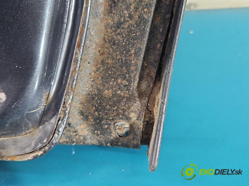 Toyota Land Cruiser J120 2002-2010 3.0 D4D 166 hp automatic 122 kW 2982 cm3 5- dveře zadní pravé  (Klika dveří ostatní)