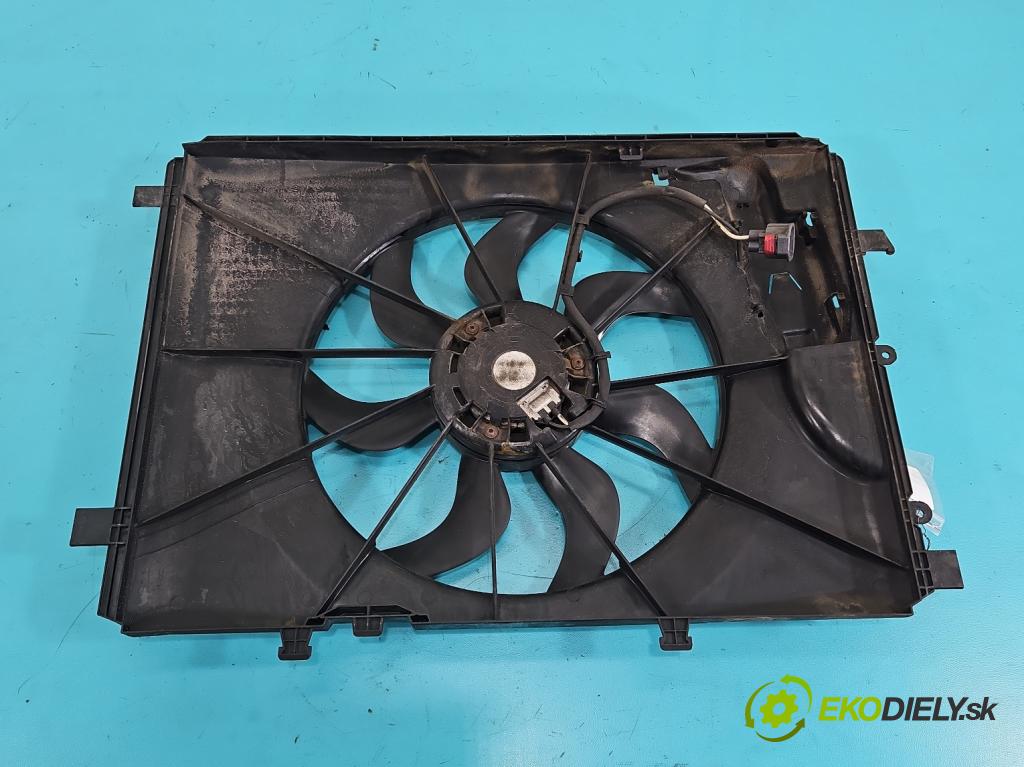 Mercedes A W176 2012-2018 1.5 CDI 109 hp manual 80 kW 1461 cm3 5- ventilátor chladič 0130308401