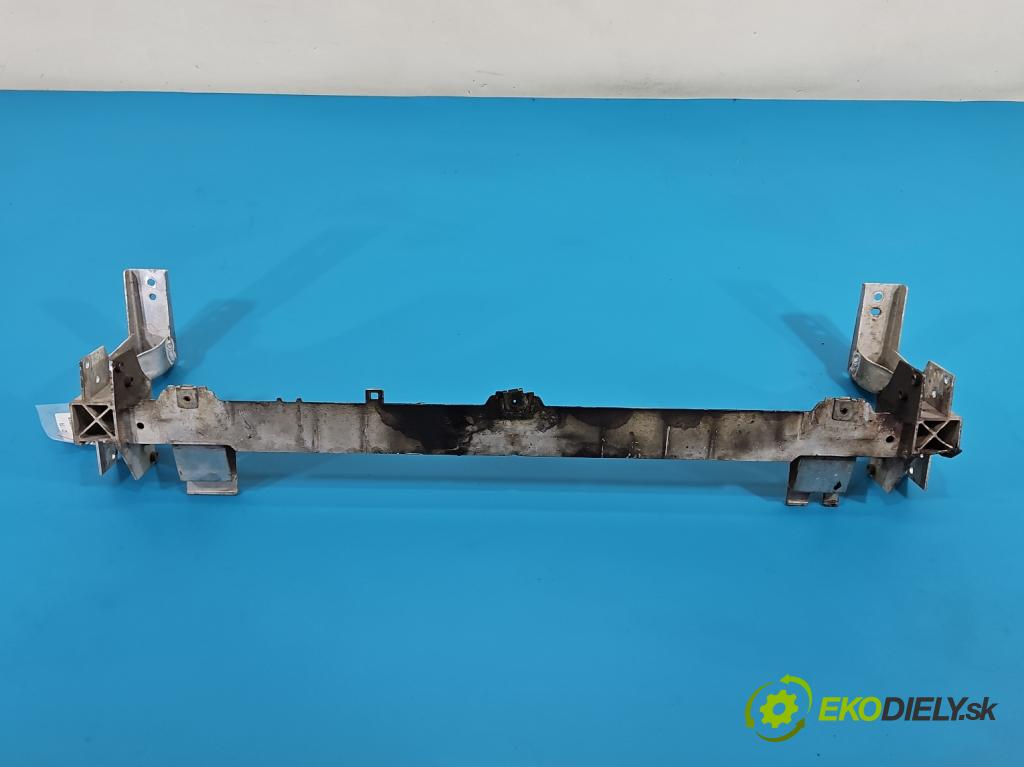 Mercedes A W176 2012-2018 1.5 CDI 109 HP manual 80 kW 1461 cm3 5- Upevnenie: A2466200830