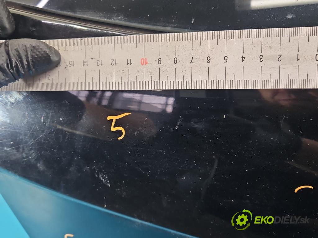 Vw Golf VI 2008-2013 1.6 TDI 90 hp manual 66 kW 1598 cm3 5- zadní kufrové dveře  (Zadní kapota (kufr))