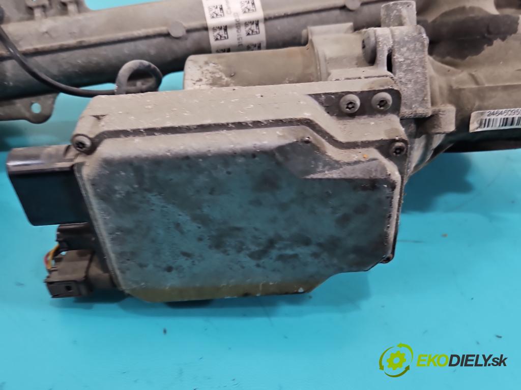 Mercedes A W176 2012-2018 1.5 CDI (607951) 109 HP manual 80 kW 1461 cm3 5- Ozubené kolo: volant 6700003475A