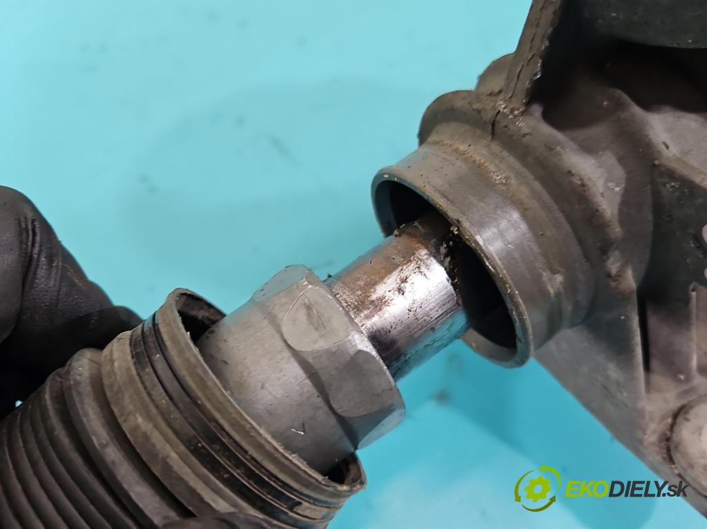 Vw Golf VI 2008-2013 1.6 TDI 90 HP manual 66 kW 1598 cm3 5- Ozubené kolo: volant 1K1423051ES