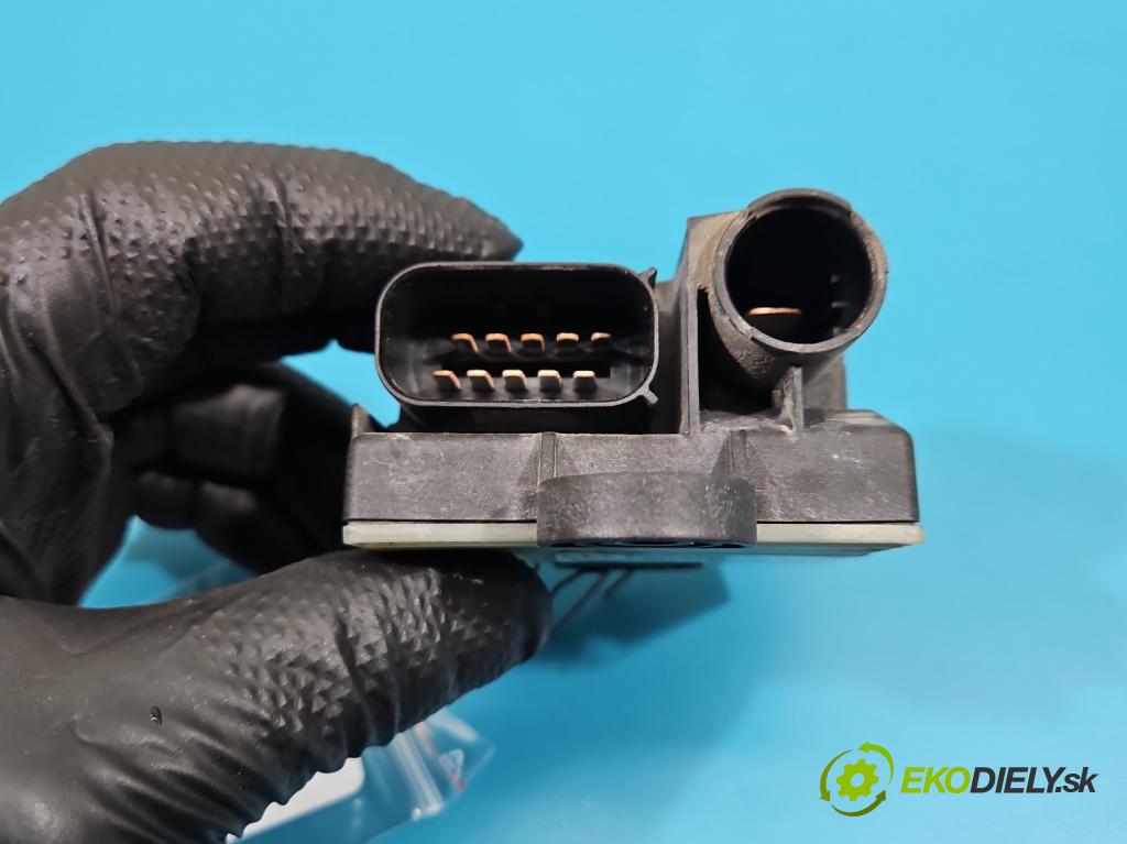 Mercedes A W176 2012-2018 1.5 CDI 109 HP manual 80 kW 1461 cm3 5- Relé: svíčky: zařicích: A6519002203 (Relé)