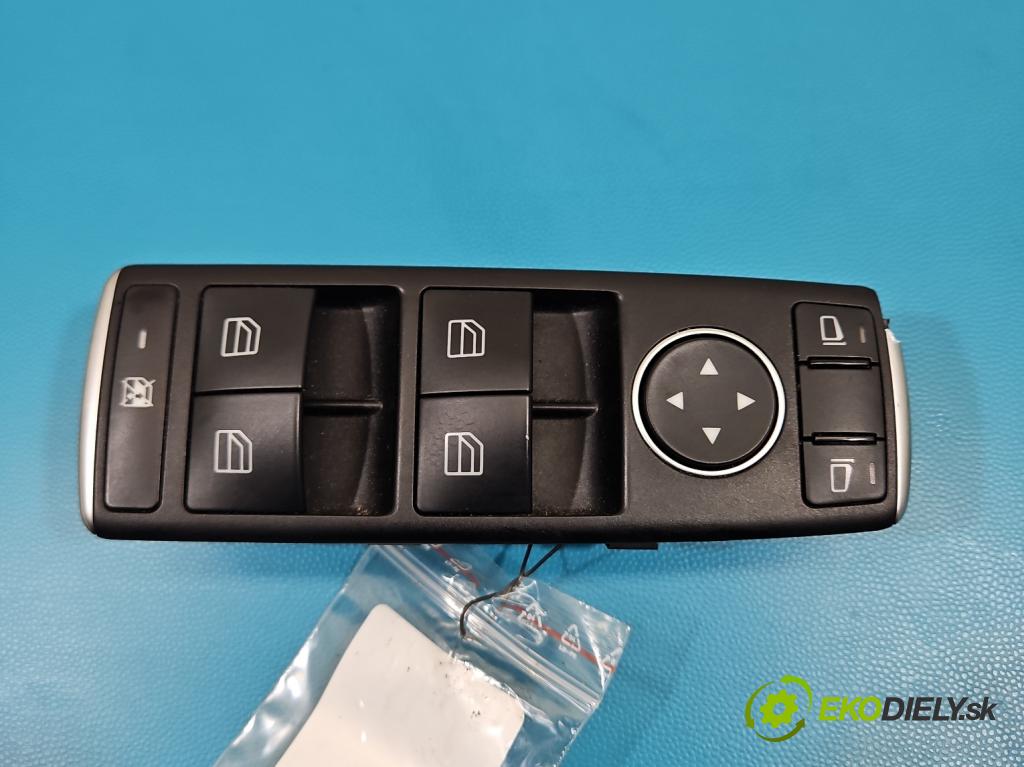 Mercedes A W176 2012-2018 1.5 CDI 109 HP manual 80 kW 1461 cm3 5- prepínač okien spätných zrkadiel A1669054300