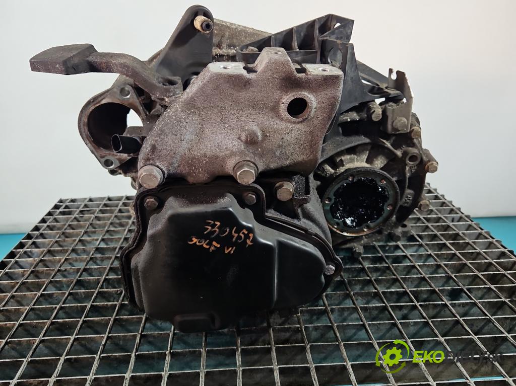 Vw Golf VI 2008-2013 1.6 TDI 90 HP manual 66 kW 1598 cm3 5- prevodovka stupeň,rýchlosť manual LHWA