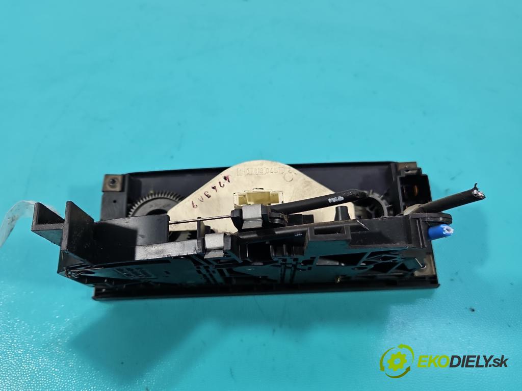 Vw Golf III 1991-1998 1.9 TDI 90 HP manual 66 kW 1896 cm3 5- panel kúrenia 1H0820045