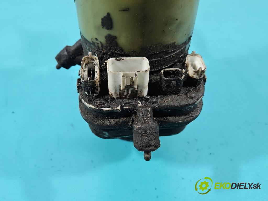 Opel Vectra C 2002-2008 2.2 DTI 125 hp manual 92 kW 2172 cm3 5- čerpadlo posilovač  (Servočerpadlo)